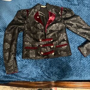 Gimmicks by BKE Black and Burgundy Floral Jacket